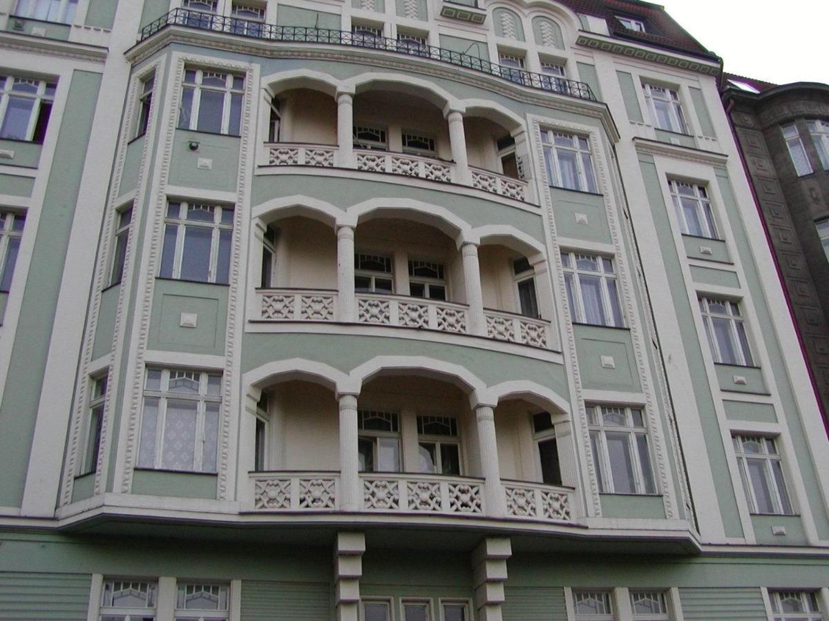 Beautiful View On The Prague Castle Close To The Centreアパートメント エクステリア 写真